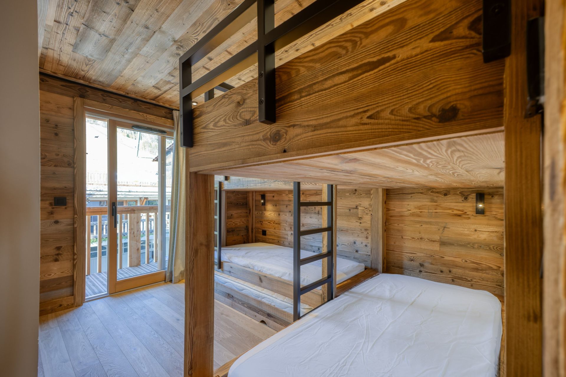 luxury apartment 4 Rooms for seasonal rent on MEGEVE (74120)