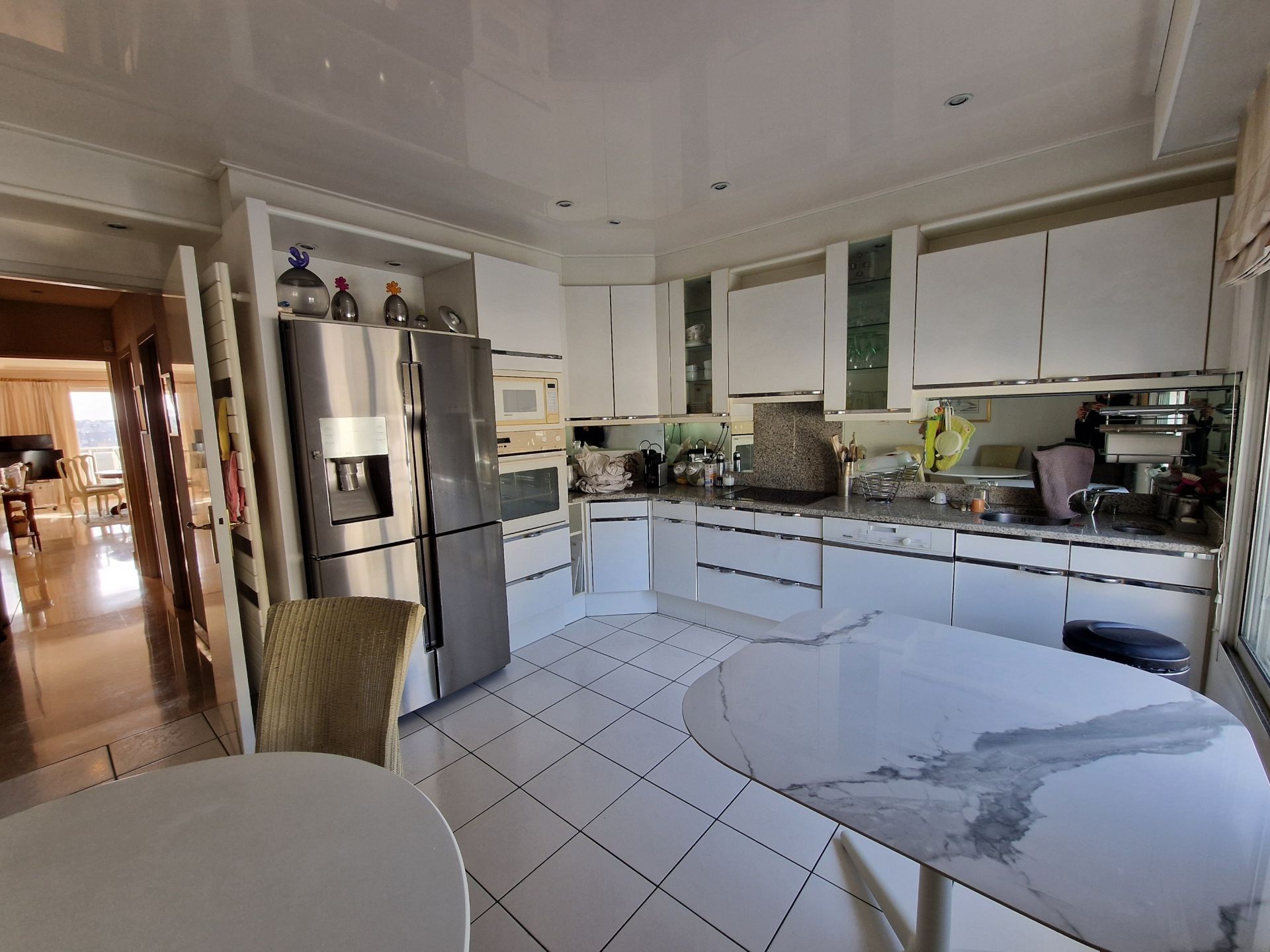 luxury apartment 4 Rooms for sale on NANTES (44100)