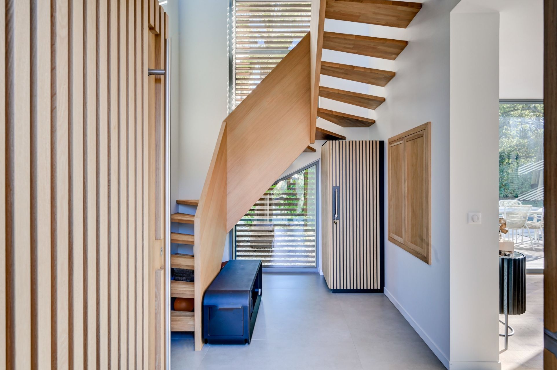 luxury house 8 Rooms for sale on AIX EN PROVENCE (13100)