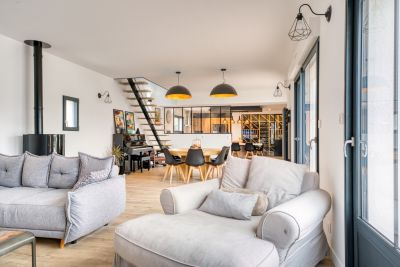 Sale Luxury villa Saint-Palais-sur-Mer 7 Rooms 263 m²