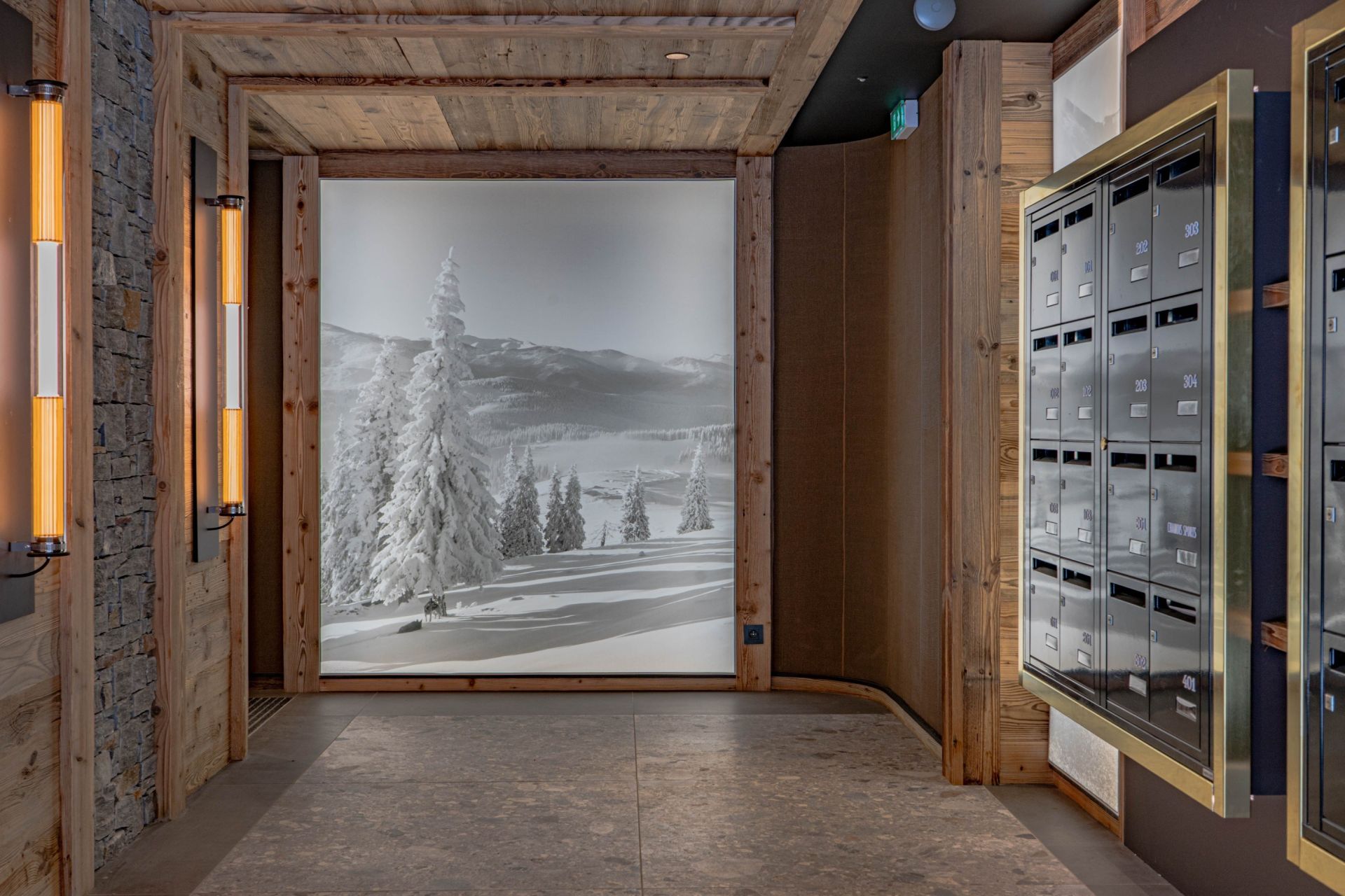 luxury apartment 5 Rooms for sale on MERIBEL LES ALLUES (73550)