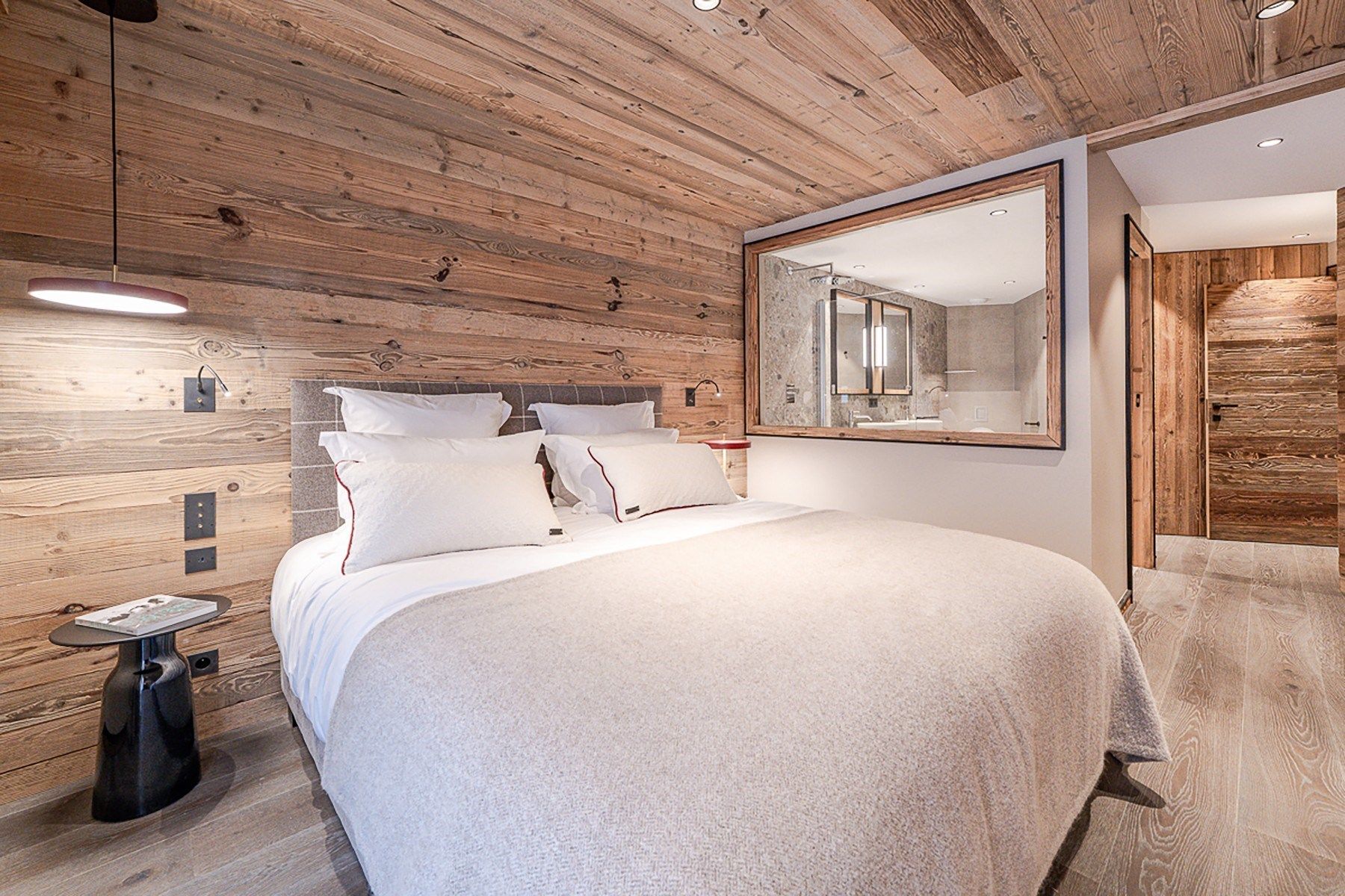 appartement de luxe 5 Pièces en vente sur MERIBEL LES ALLUES (73550)