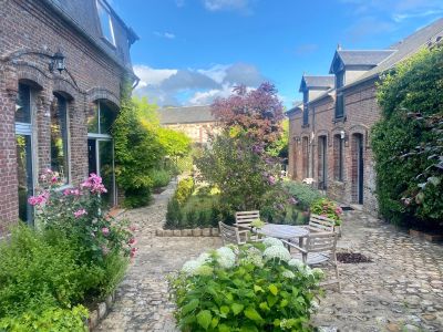 Vente Hôtel particulier Orbec 15 Pièces 485 m²