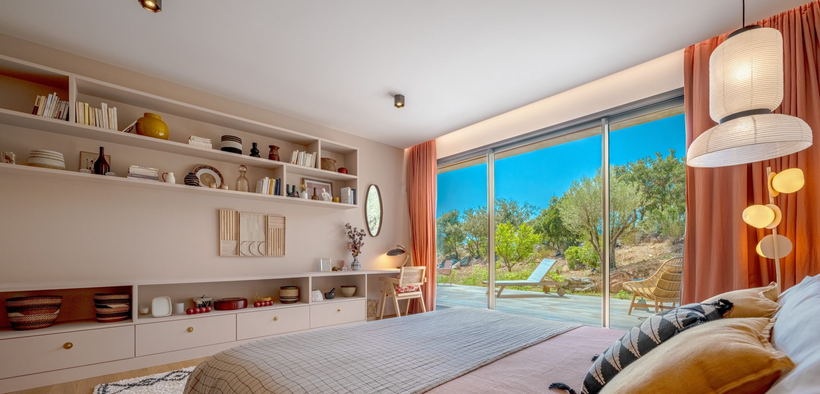 villa de luxe 6 Pièces en location saisonnière sur PORTO VECCHIO (20137)