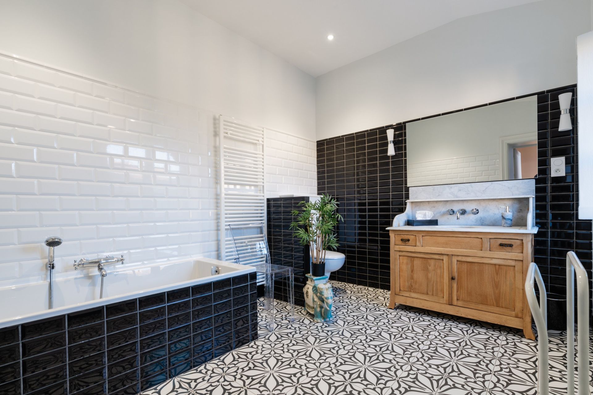 maison de luxe 11 Pièces en vente sur FONTCOUVERTE (11700)