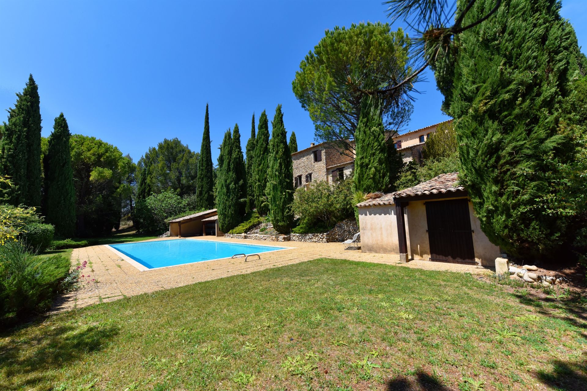 maison de luxe 18 Pièces en vente sur ORAISON (04700)