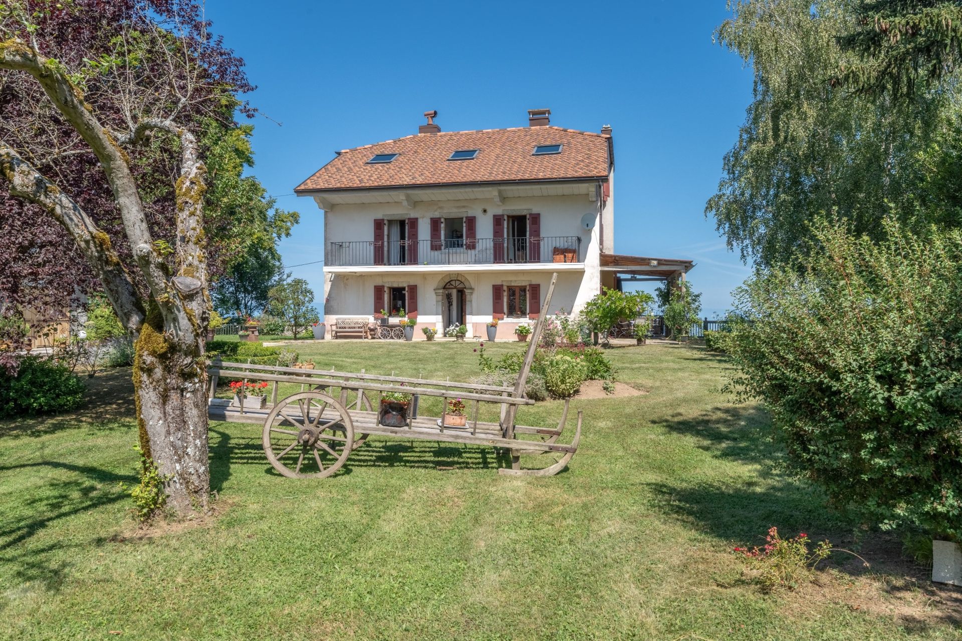 luxury house 13 Rooms for sale on ST PAUL EN CHABLAIS (74500)