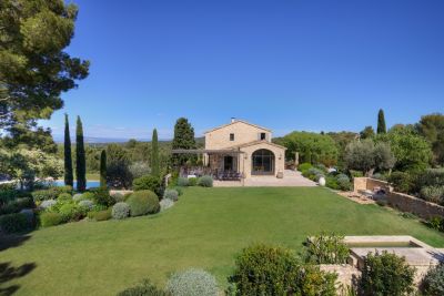 Rental Mas Eygalières 10 Rooms 450 m²