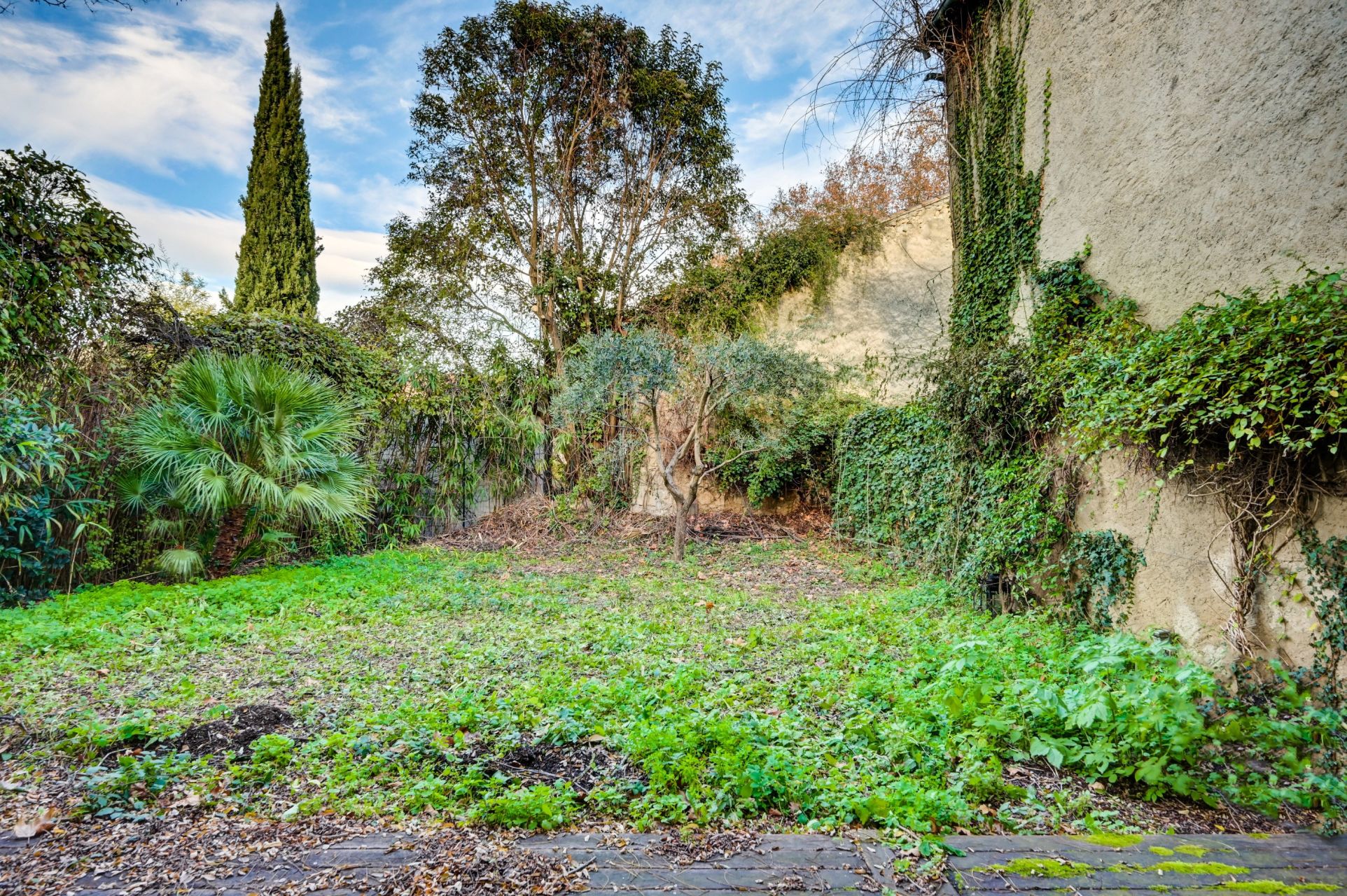 luxury house 10 Rooms for sale on AIX EN PROVENCE (13100)