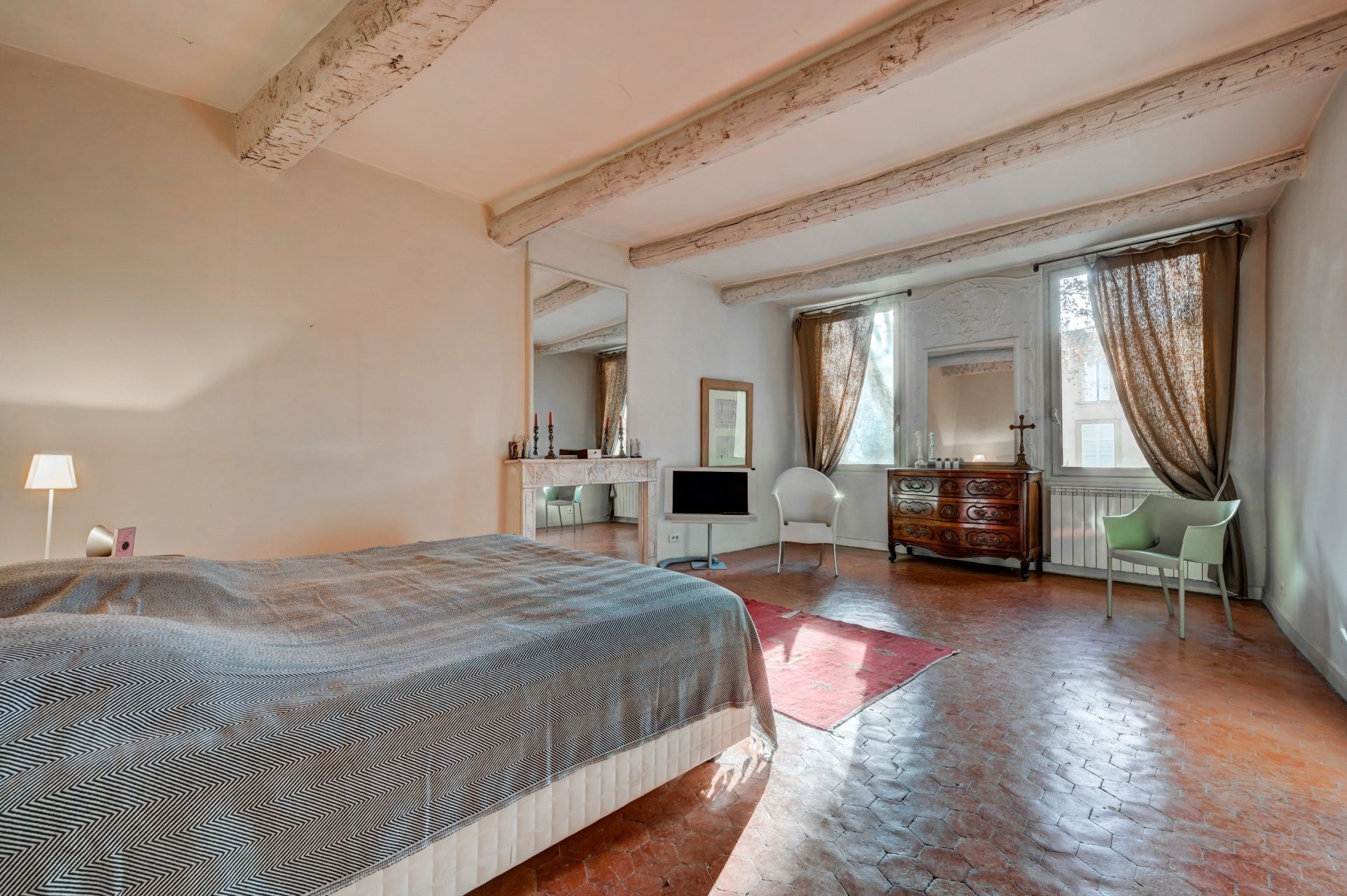 luxury house 10 Rooms for sale on AIX EN PROVENCE (13100)