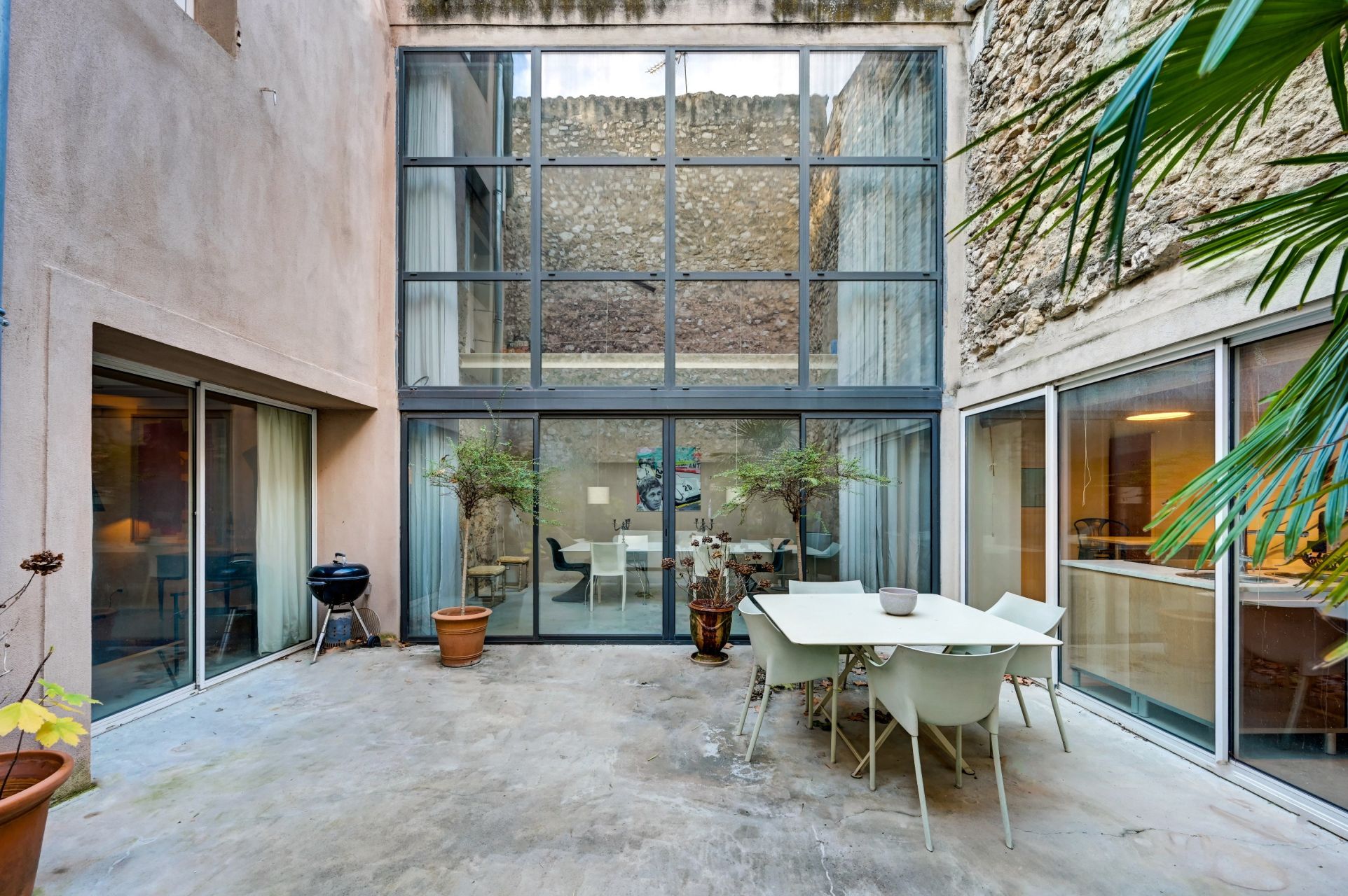 luxury house 10 Rooms for sale on AIX EN PROVENCE (13100)
