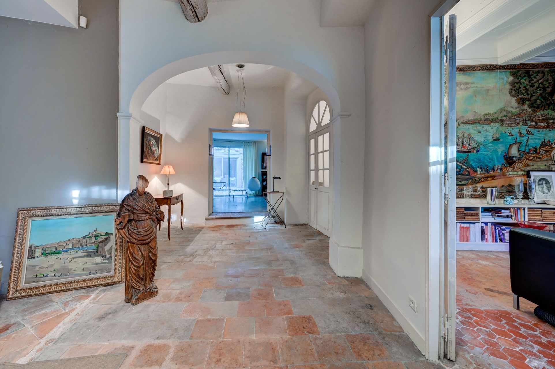 luxury house 10 Rooms for sale on AIX EN PROVENCE (13100)