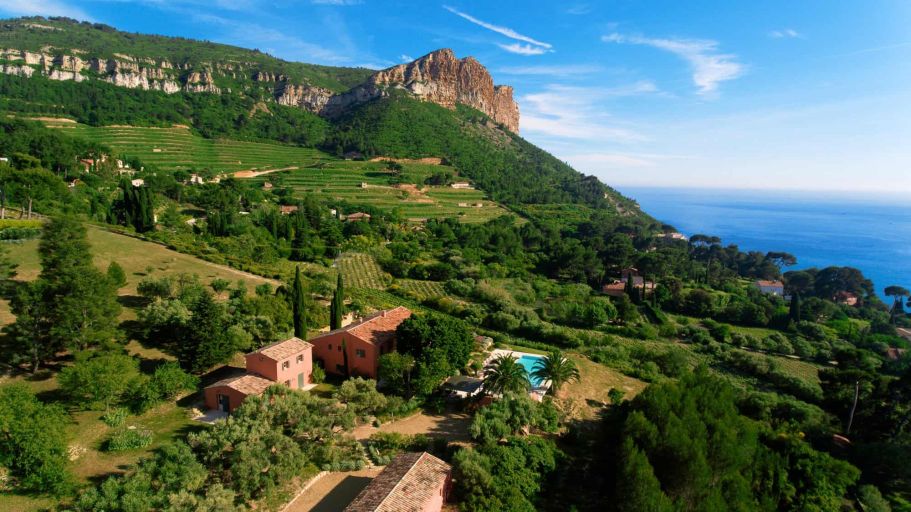 ferme de luxe 7 Pièces en location saisonnière sur CASSIS (13260)