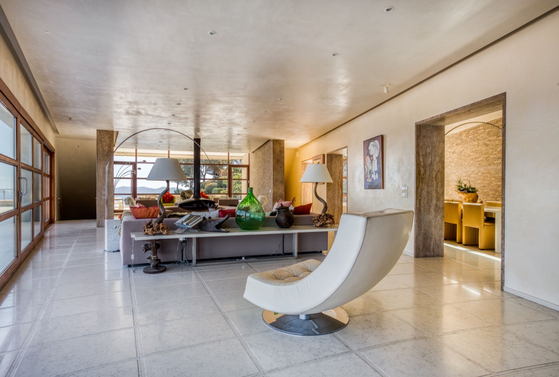 villa de luxe 10 Pièces en location saisonnière sur BORMES LES MIMOSAS (83230)