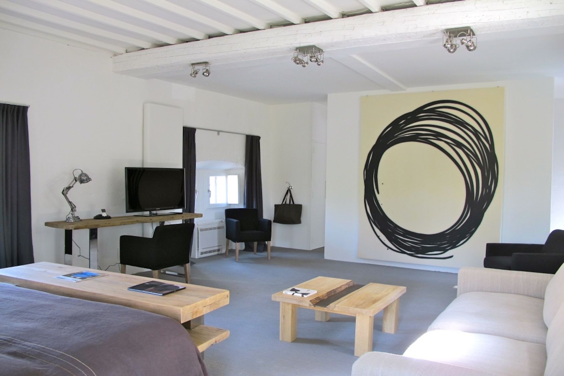 castle 15 Rooms for sale on UZES (30700)