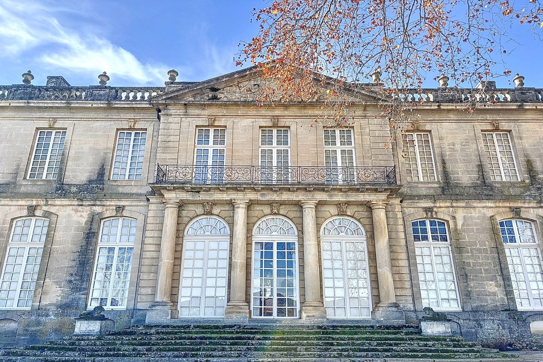 castle 20 Rooms for sale on FORCALQUIER (04300)