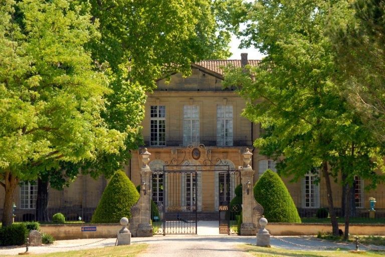 castle 20 Rooms for sale on FORCALQUIER (04300)