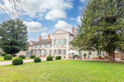 Sale Luxury property Givry 15 Rooms 800 m²