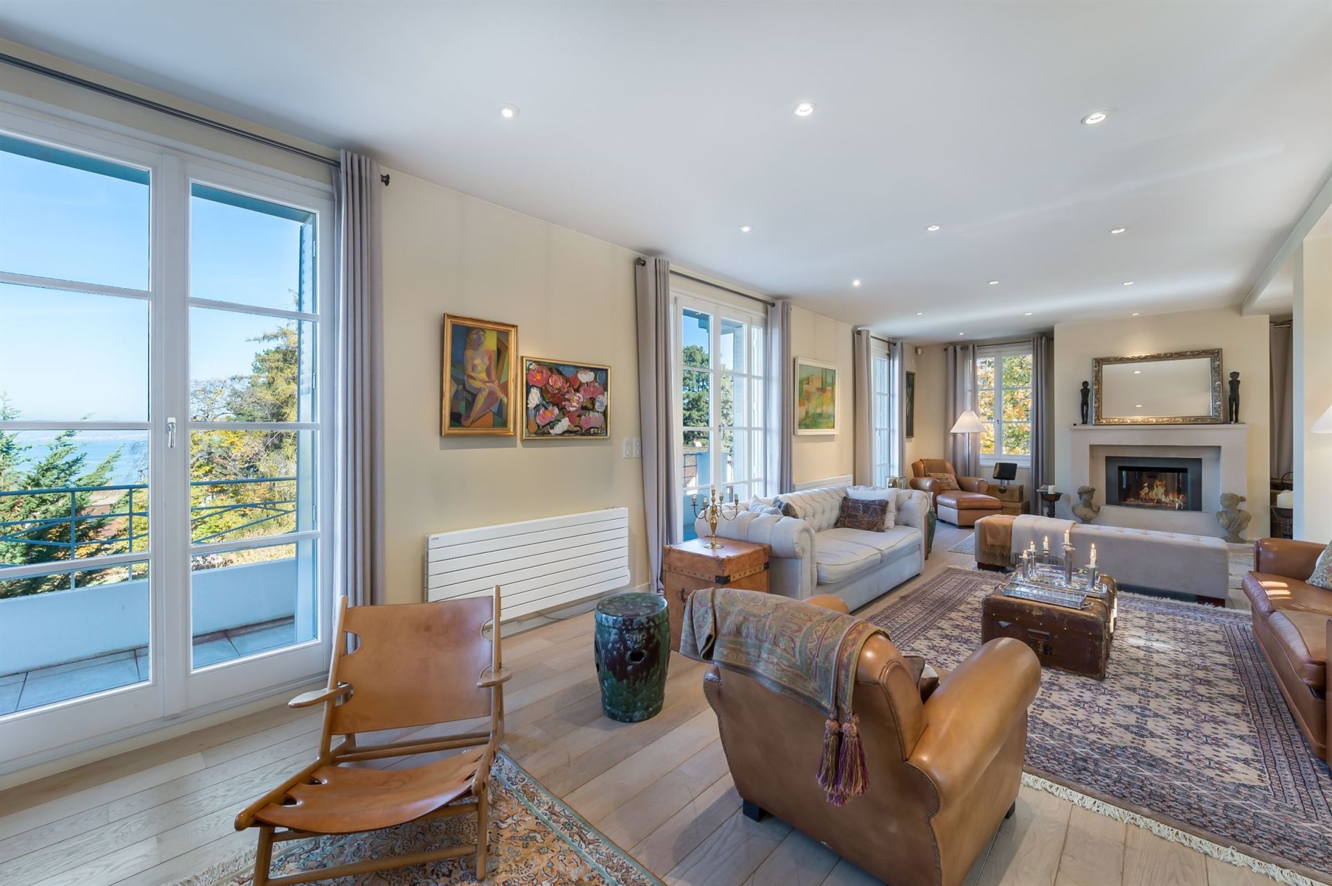 luxury house 6 Rooms for sale on EVIAN LES BAINS (74500)