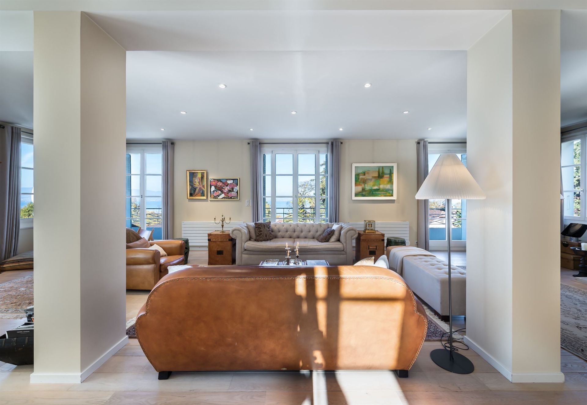luxury house 6 Rooms for sale on EVIAN LES BAINS (74500)