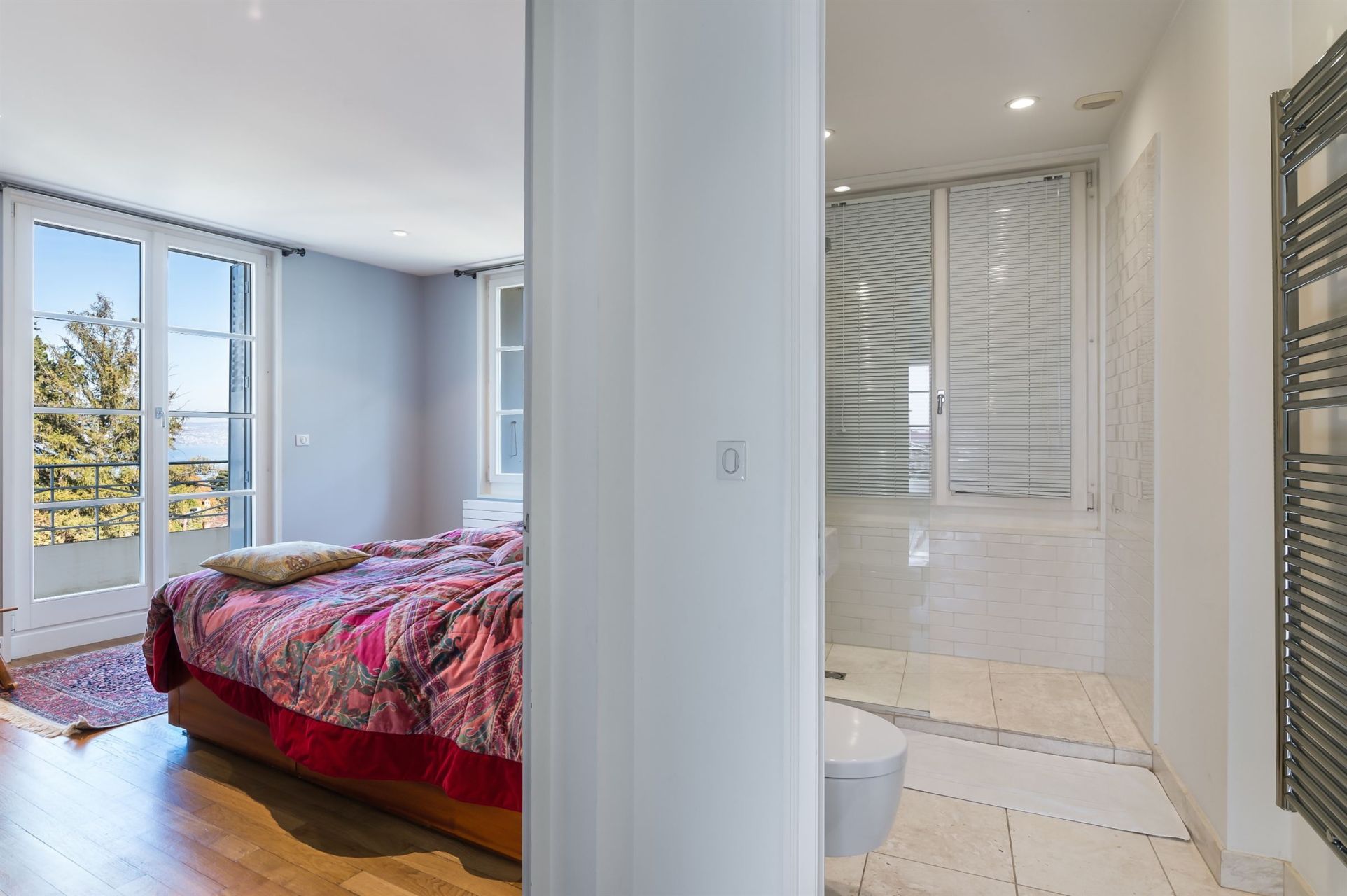 luxury house 6 Rooms for sale on EVIAN LES BAINS (74500)