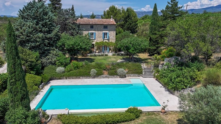 maison de luxe 12 Pièces en vente sur MORMOIRON (84570)