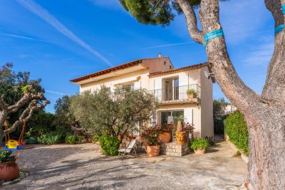 Vente Maison de luxe Bandol 9 Pièces 288 m²