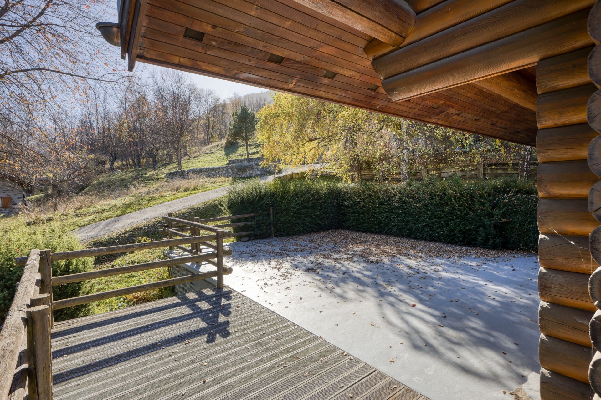 luxury chalet 6 Rooms for sale on MERIBEL LES ALLUES (73550)