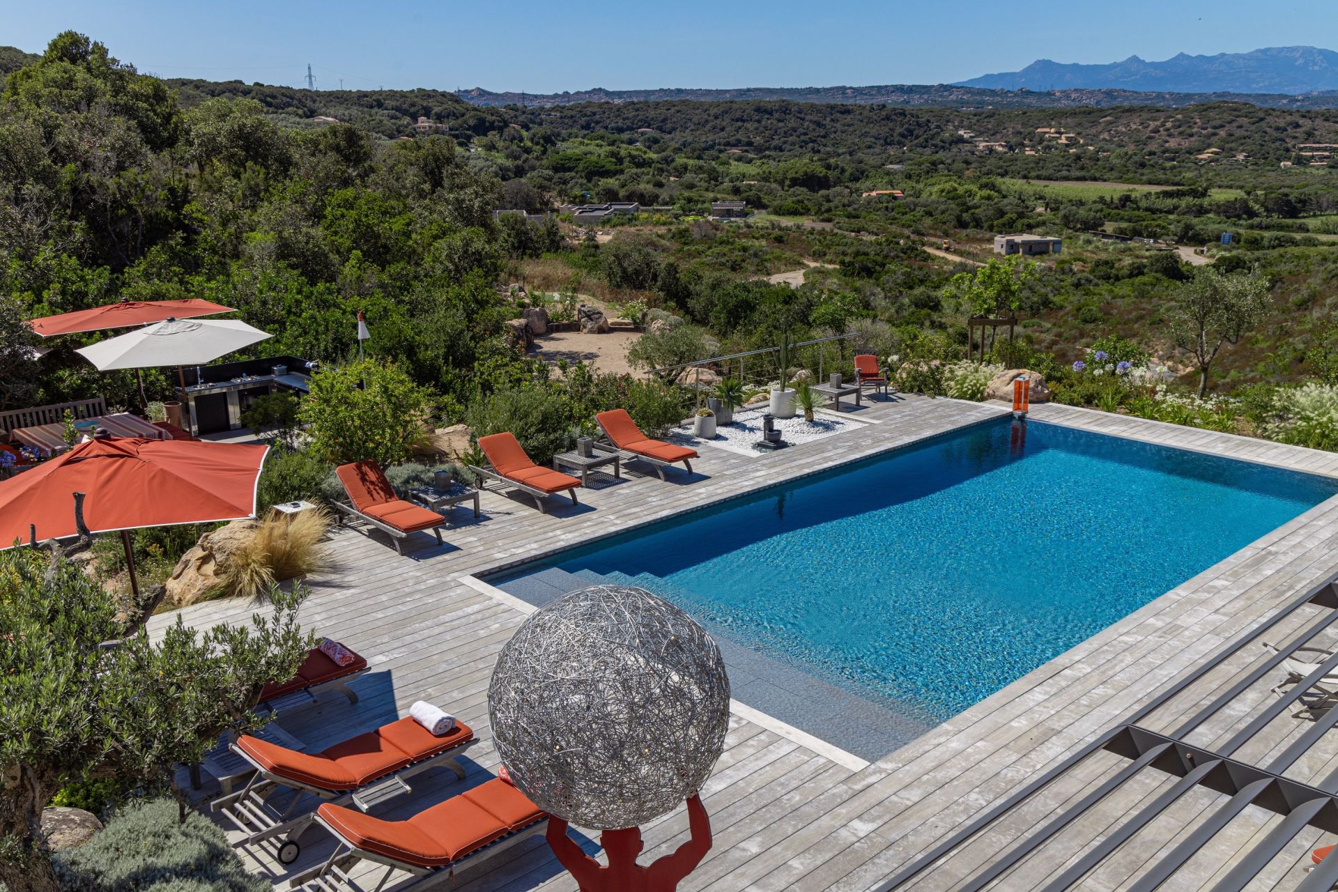 villa de luxe 7 Pièces en location saisonnière sur BONIFACIO (20169)