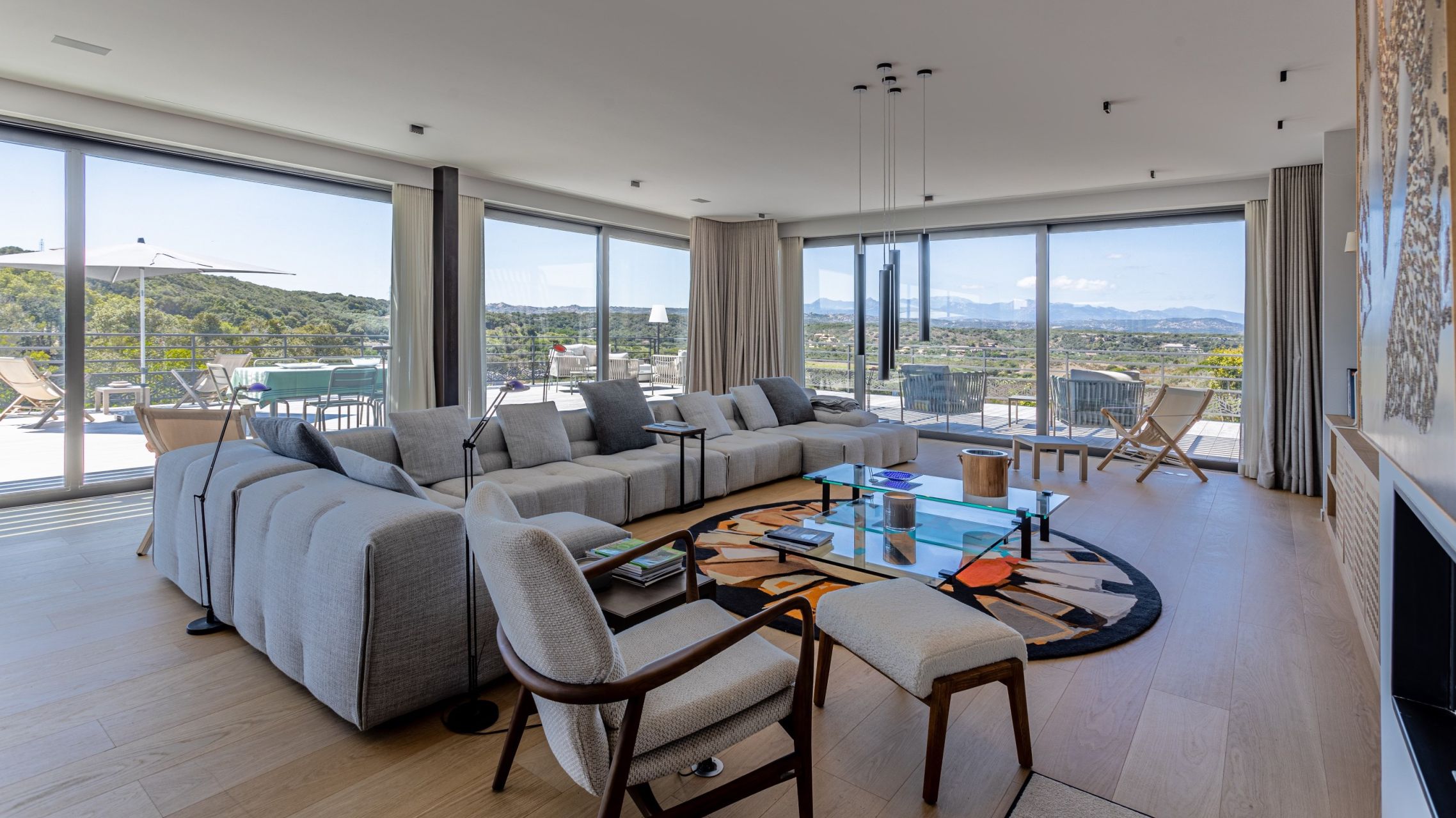 luxury villa 7 Rooms for seasonal rent on BONIFACIO (20169)