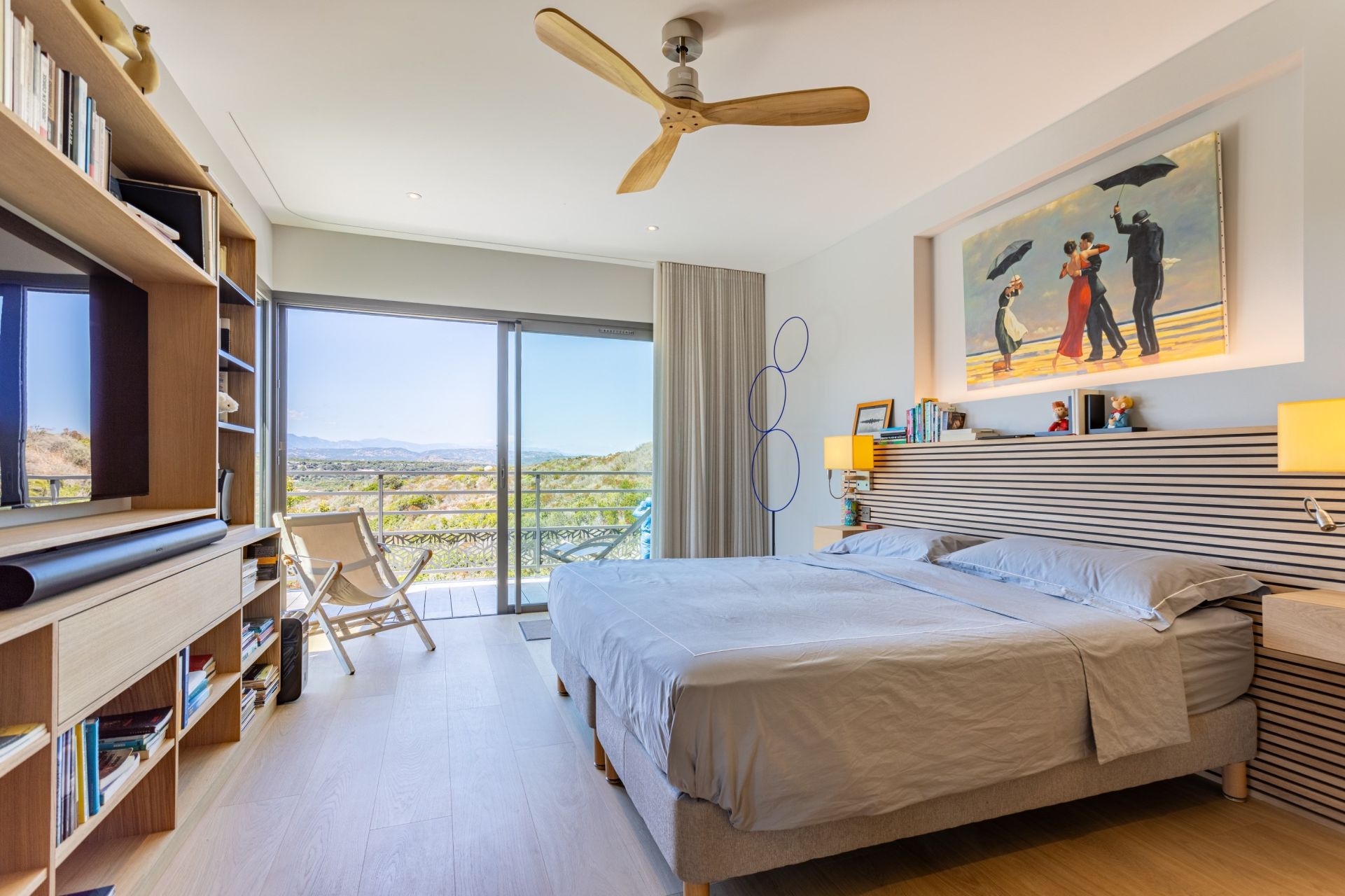 luxury villa 7 Rooms for seasonal rent on BONIFACIO (20169)