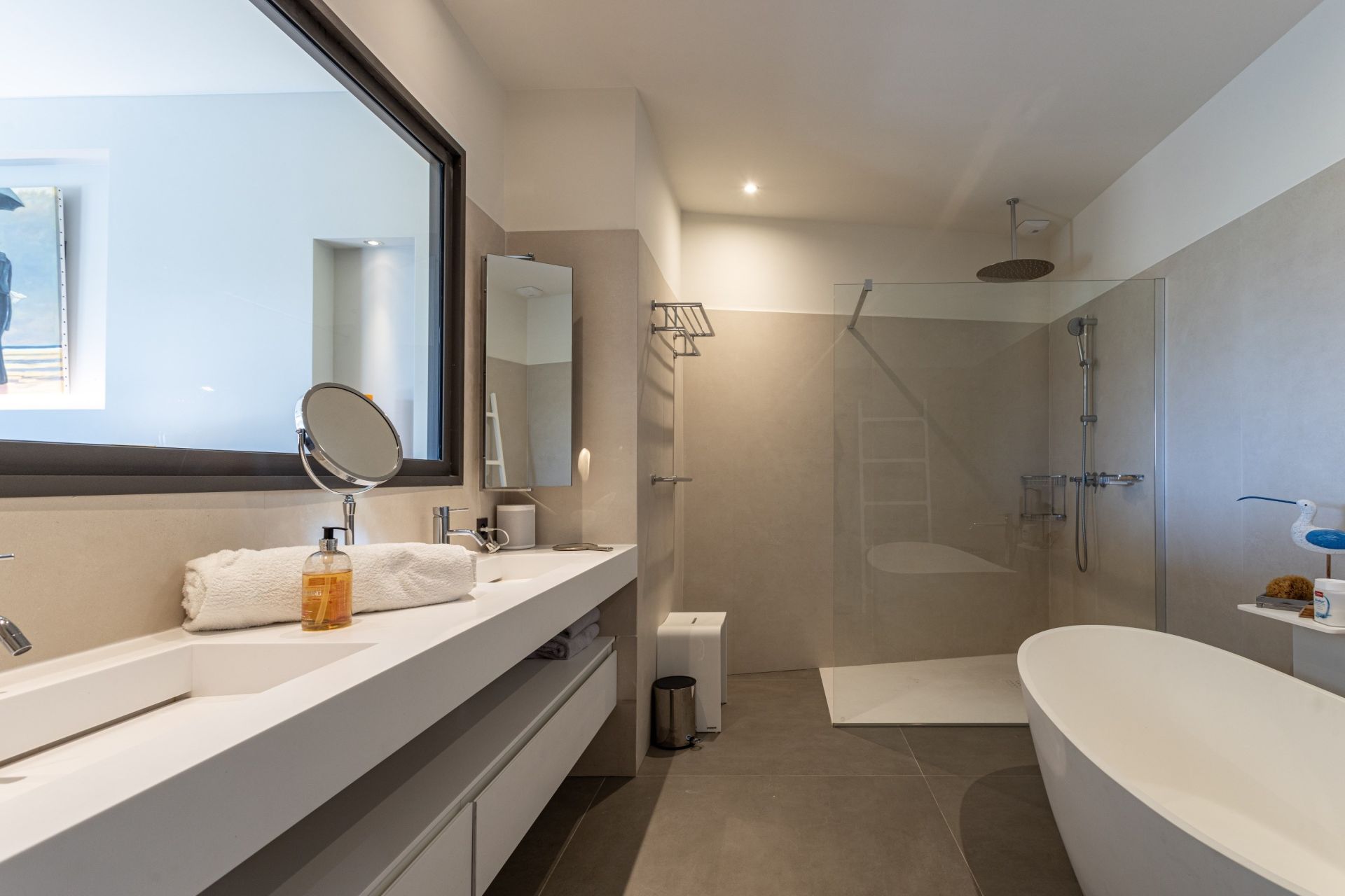 luxury villa 7 Rooms for seasonal rent on BONIFACIO (20169)