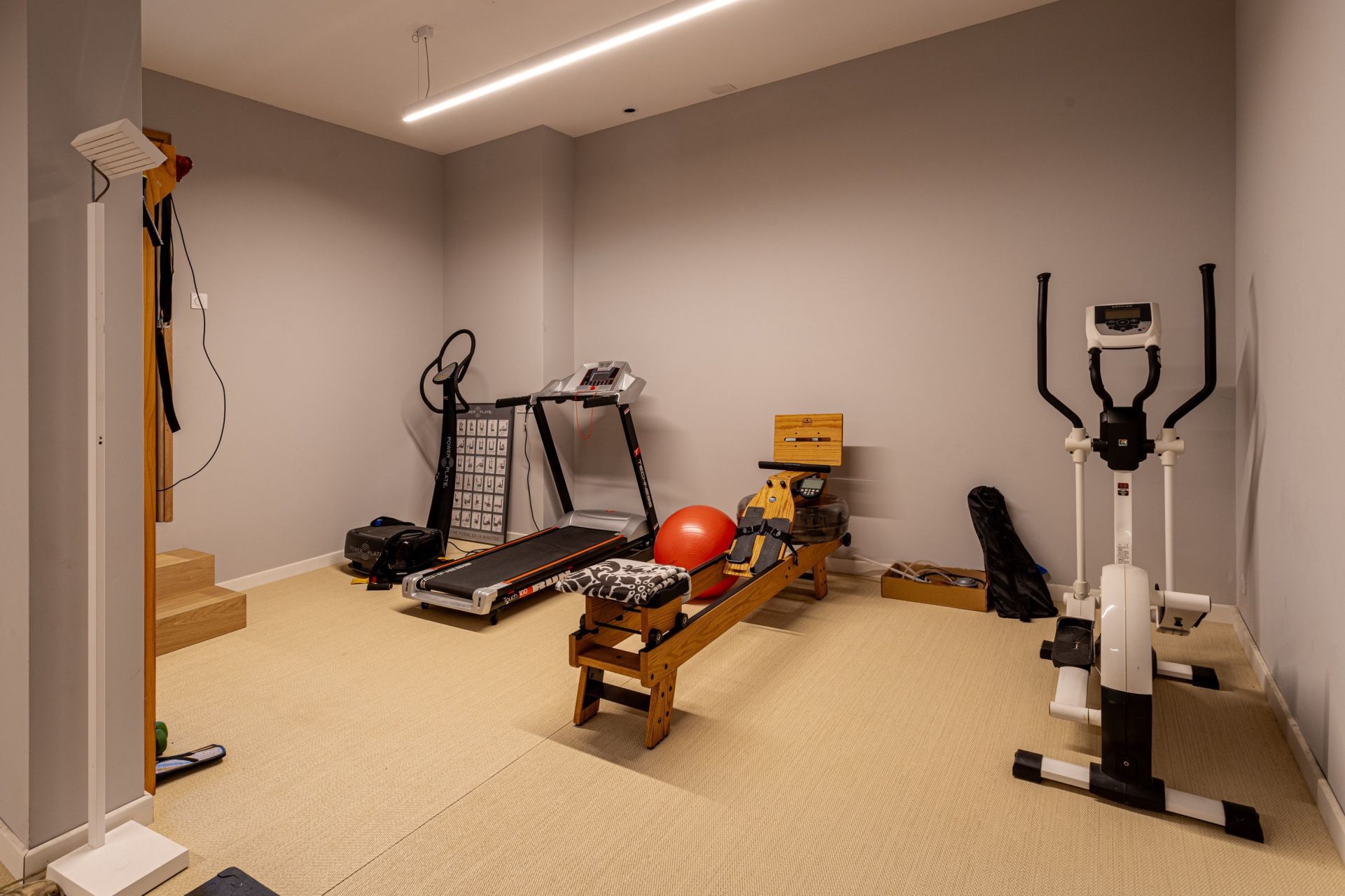 luxury villa 7 Rooms for seasonal rent on BONIFACIO (20169)