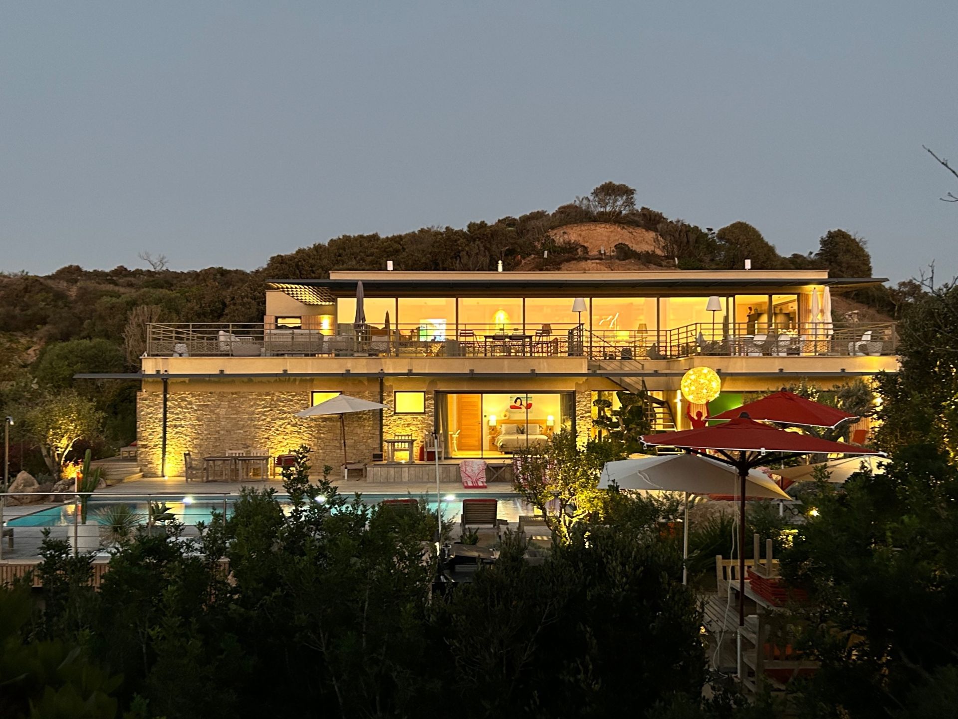 villa de luxe 7 Pièces en location saisonnière sur BONIFACIO (20169)