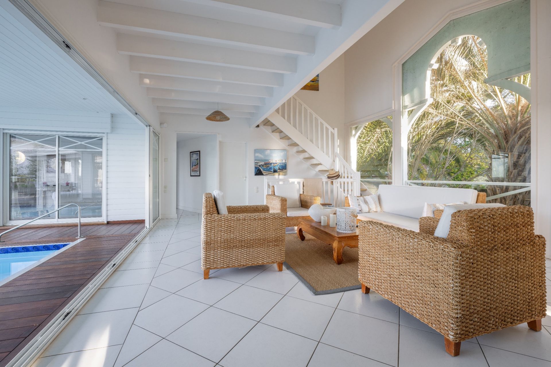 luxury house 9 Rooms for sale on PYLA SUR MER (33115)