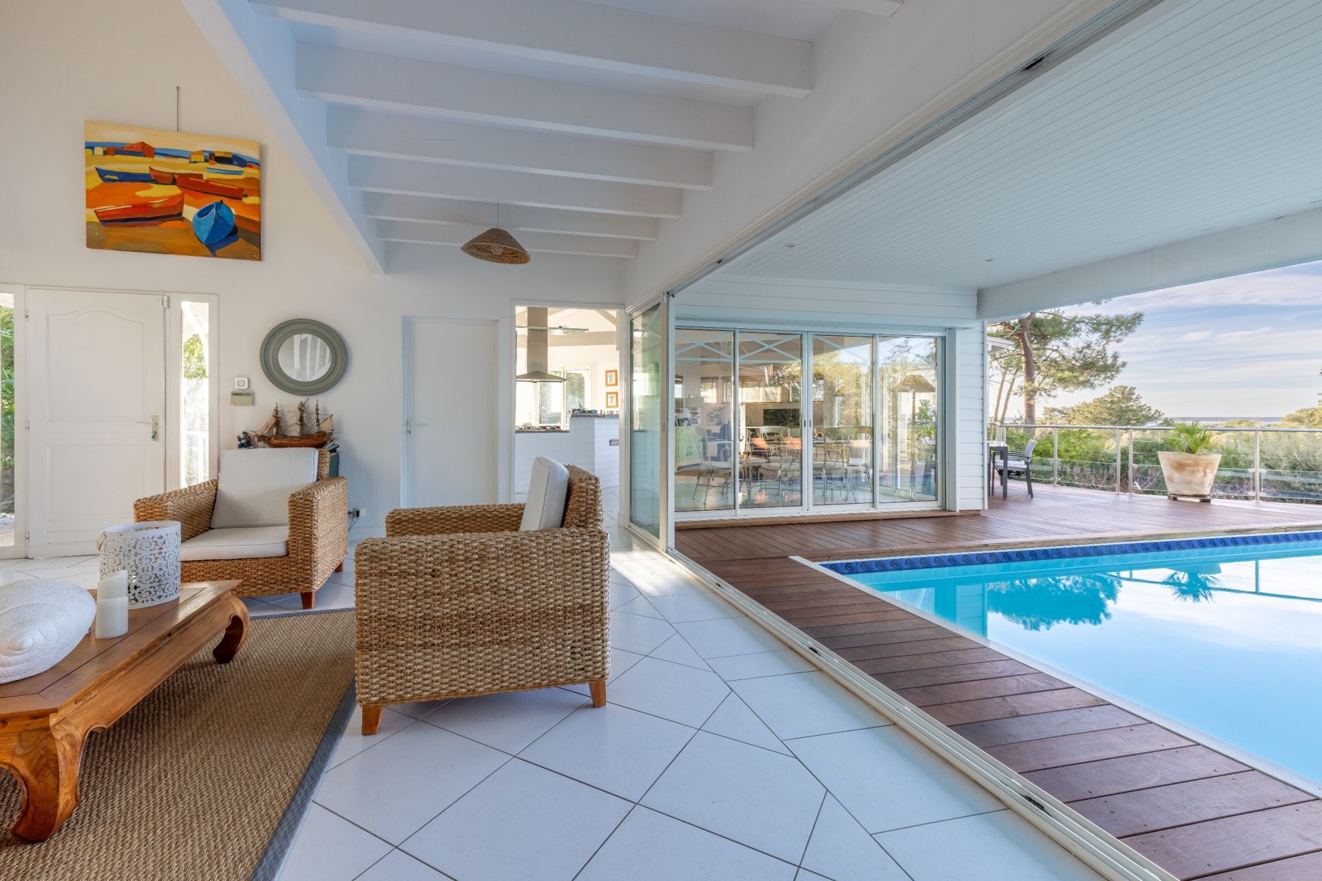luxury house 9 Rooms for sale on PYLA SUR MER (33115)