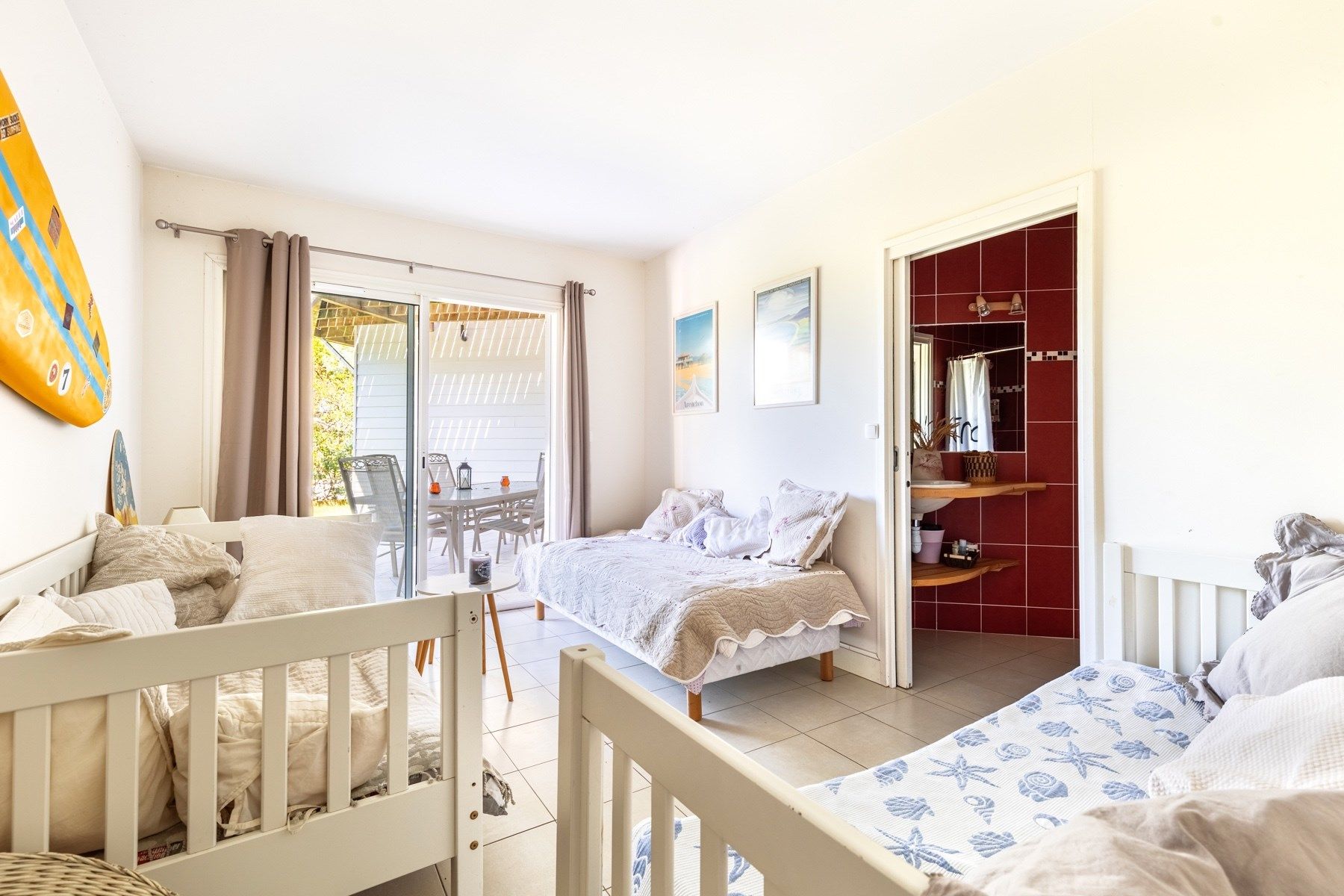 luxury house 9 Rooms for sale on PYLA SUR MER (33115)