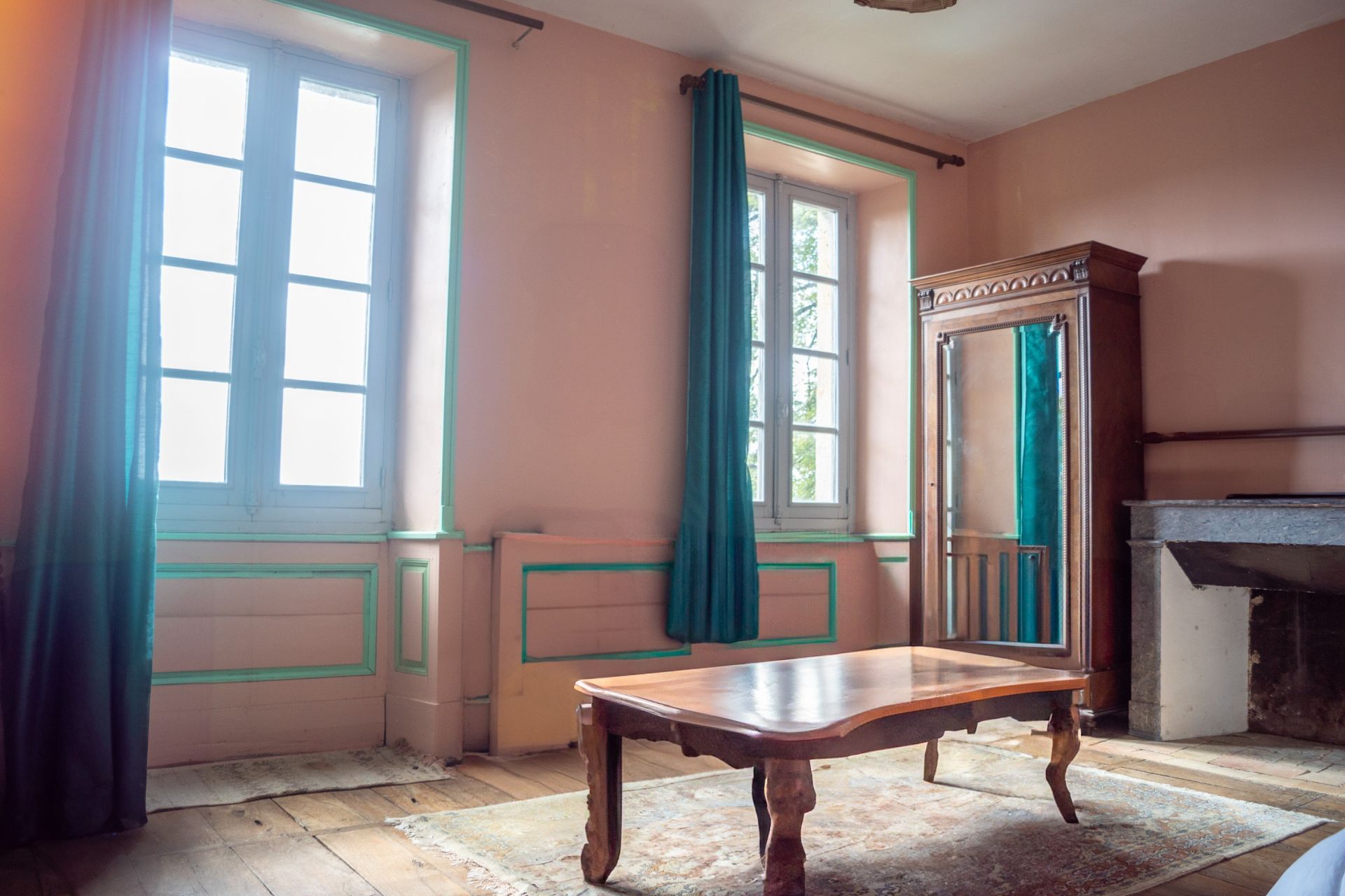 maison de luxe 18 Pièces en vente sur VARAIGNES (24360)