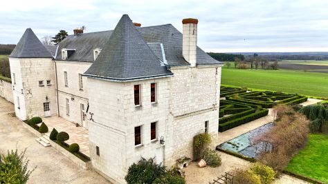 Sale Castle Chinon 25 Rooms 873 m²