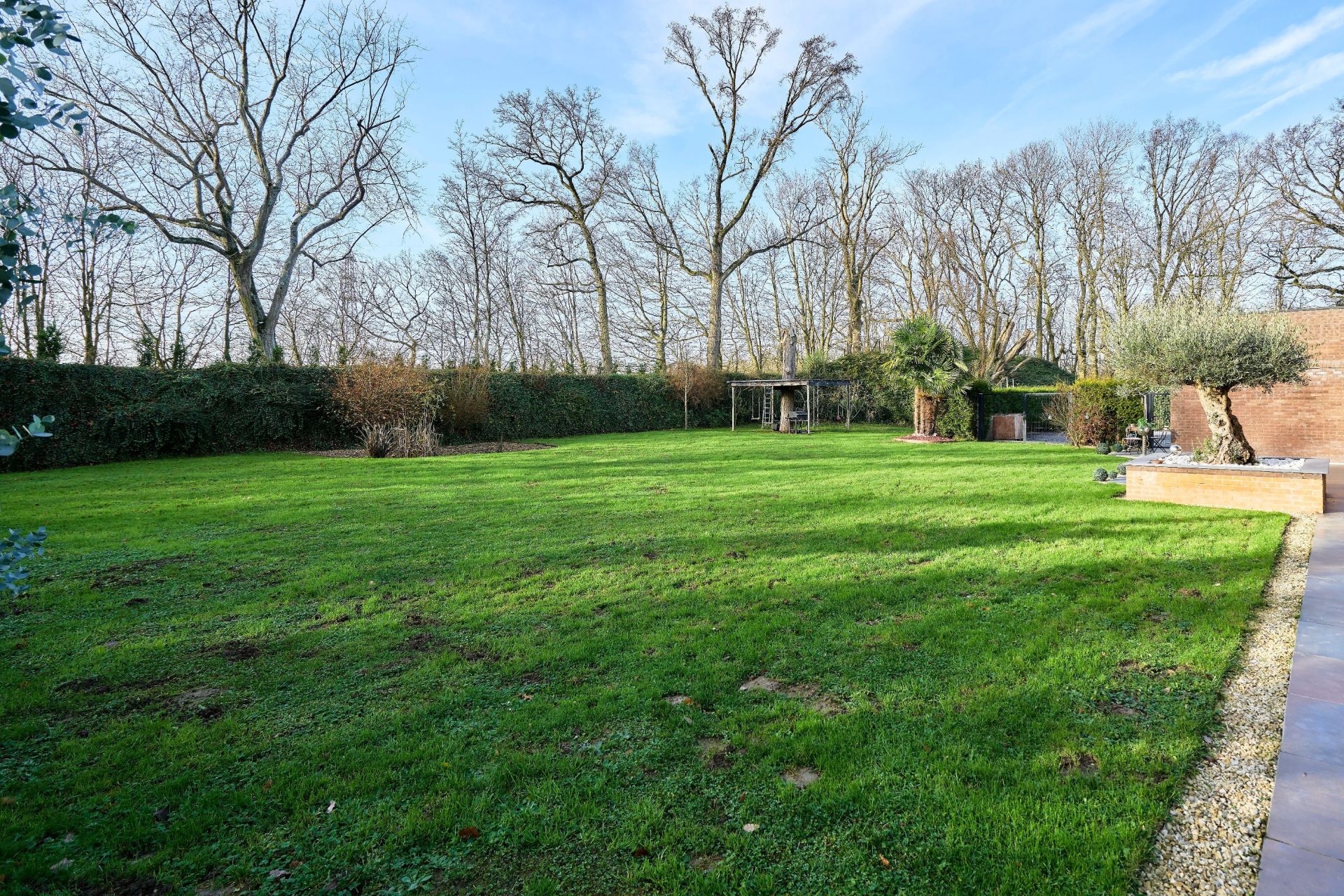 luxury house 9 Rooms for sale on MOUVAUX (59420)