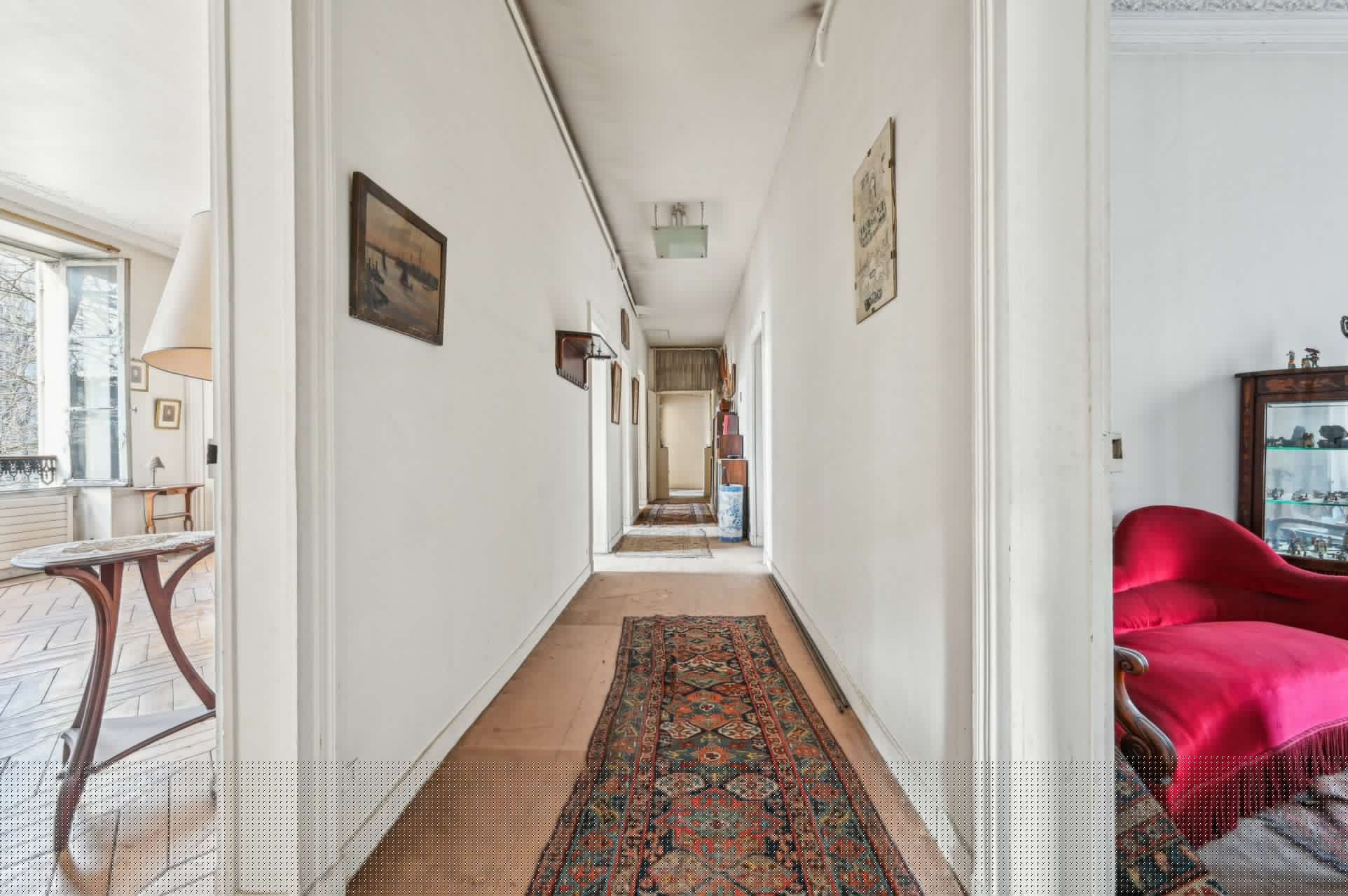 luxury apartment 7 Rooms for sale on PARIS (75014)