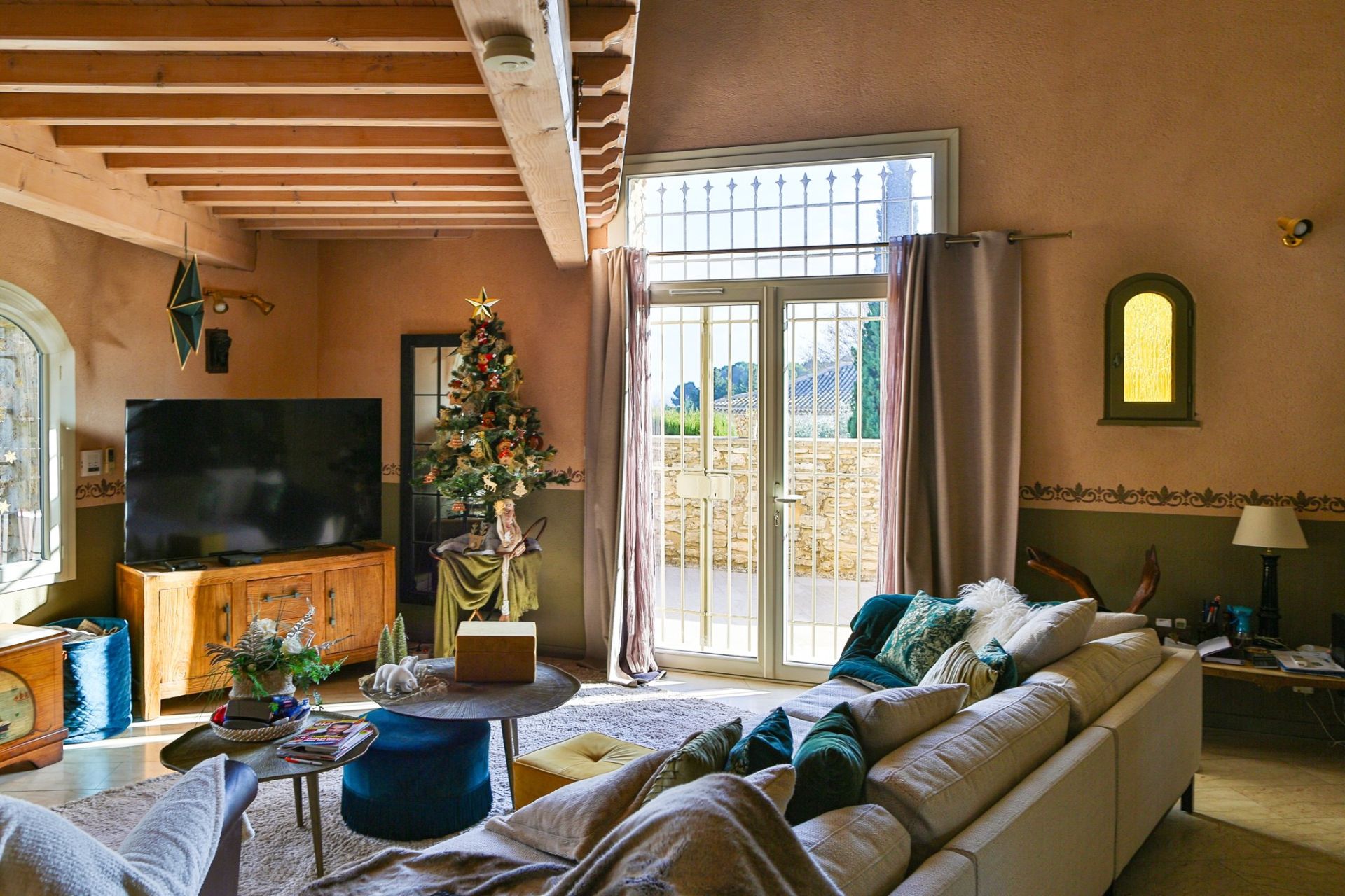 bastide 19 Rooms for sale on CHATEAUNEUF DE GADAGNE (84470)