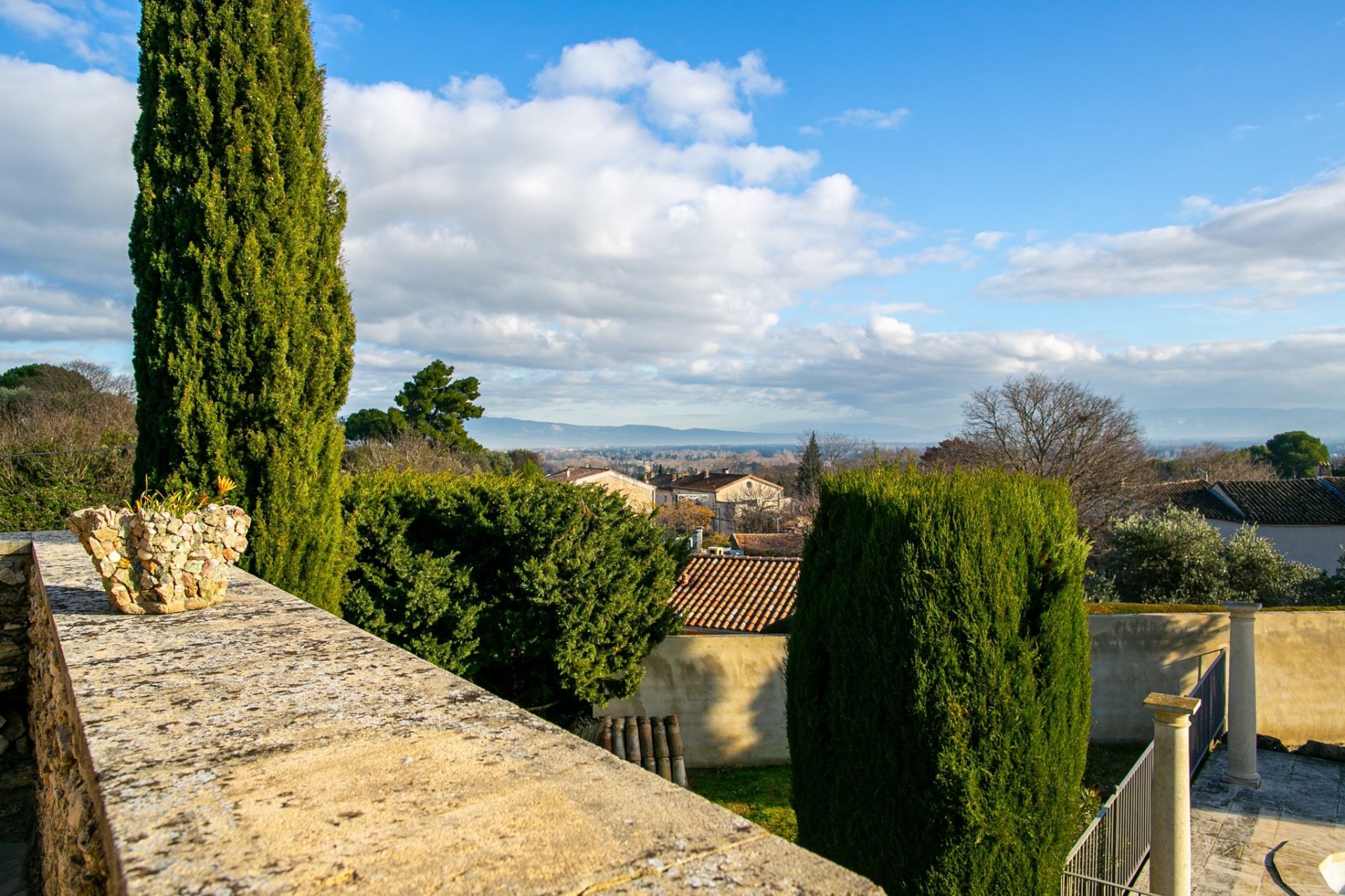 bastide 19 Rooms for sale on CHATEAUNEUF DE GADAGNE (84470)