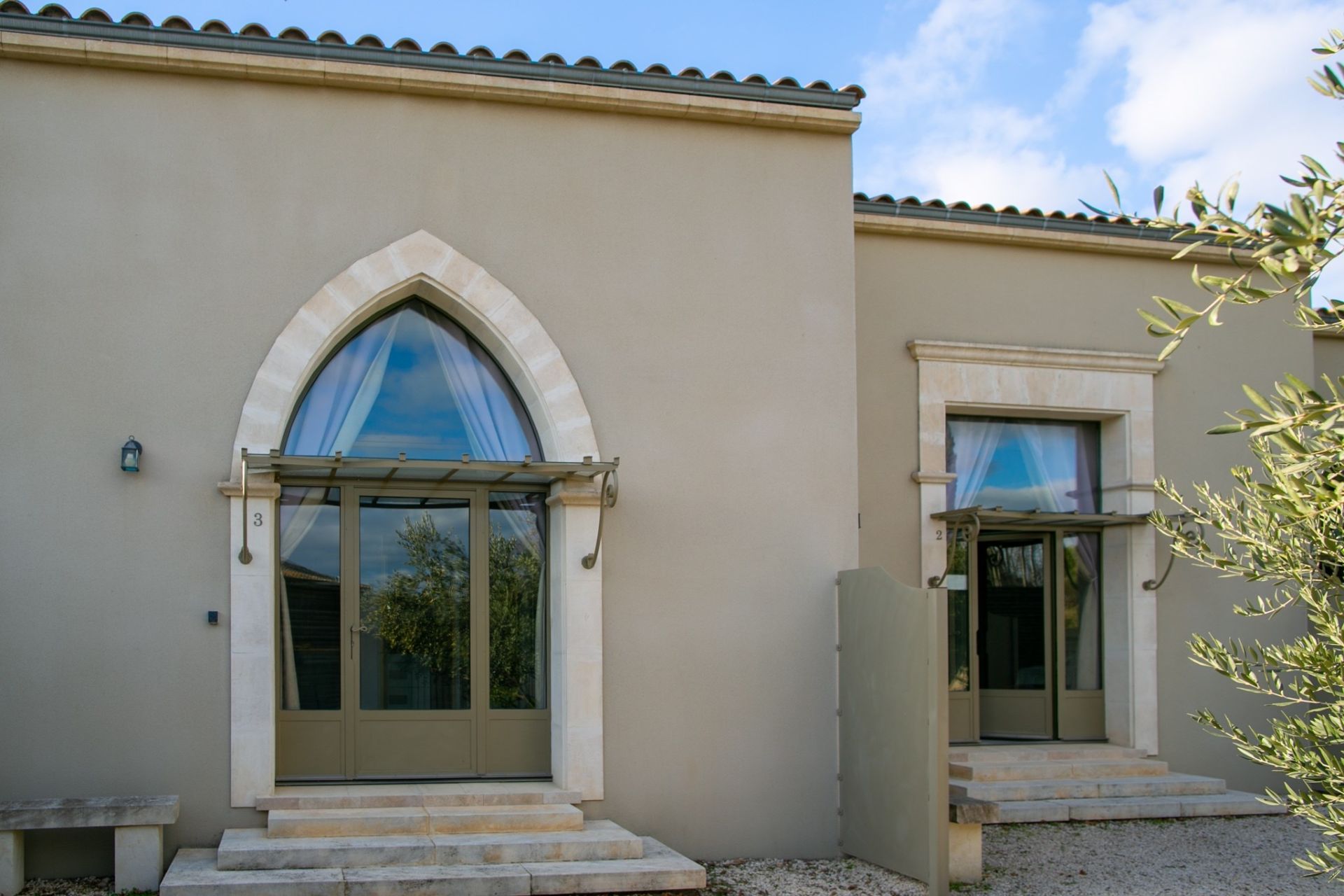 bastide 19 Rooms for sale on CHATEAUNEUF DE GADAGNE (84470)