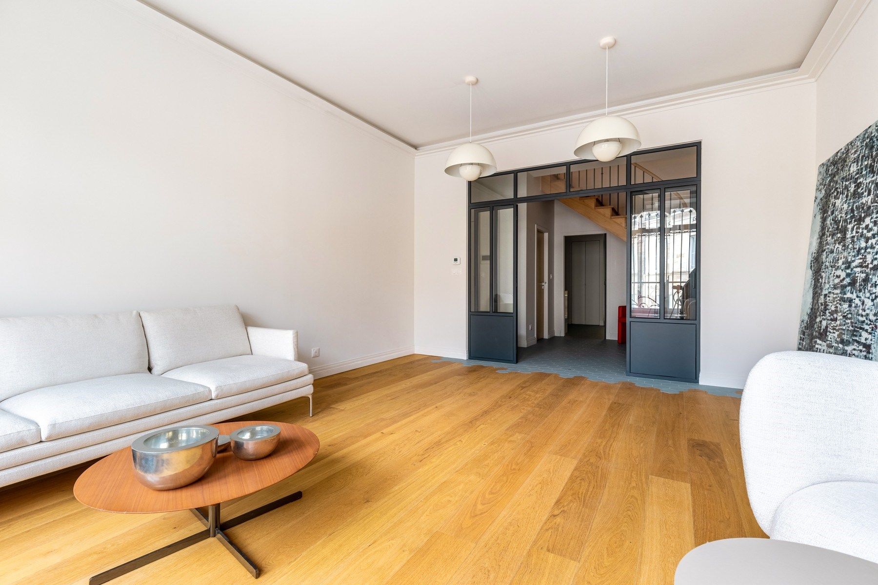 luxury apartment 4 Rooms for sale on BORDEAUX (33000)