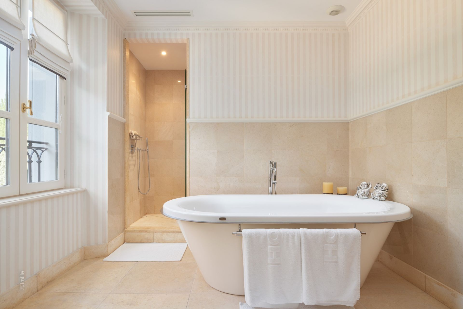 propriété de luxe 15 Pièces en vente sur MOUGINS (06250)