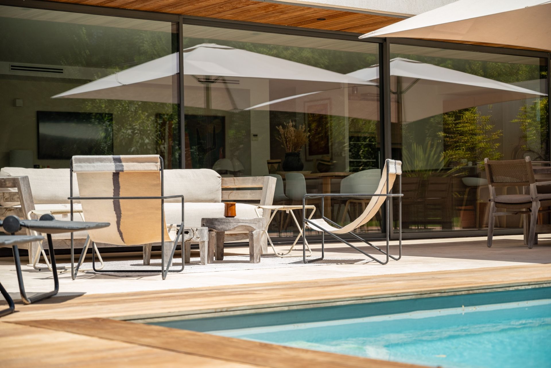 luxury house 7 Rooms for sale on AIX EN PROVENCE (13100)