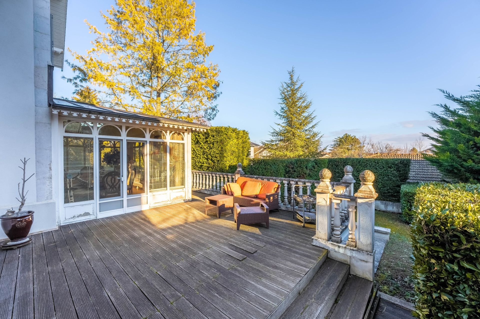 maison de maître 12 Pièces en vente sur DIVONNE LES BAINS (01220)