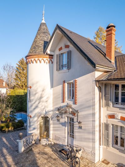 Vente Maison de maître Divonne-les-Bains 12&nbsp;Pièces 450&nbsp;m²