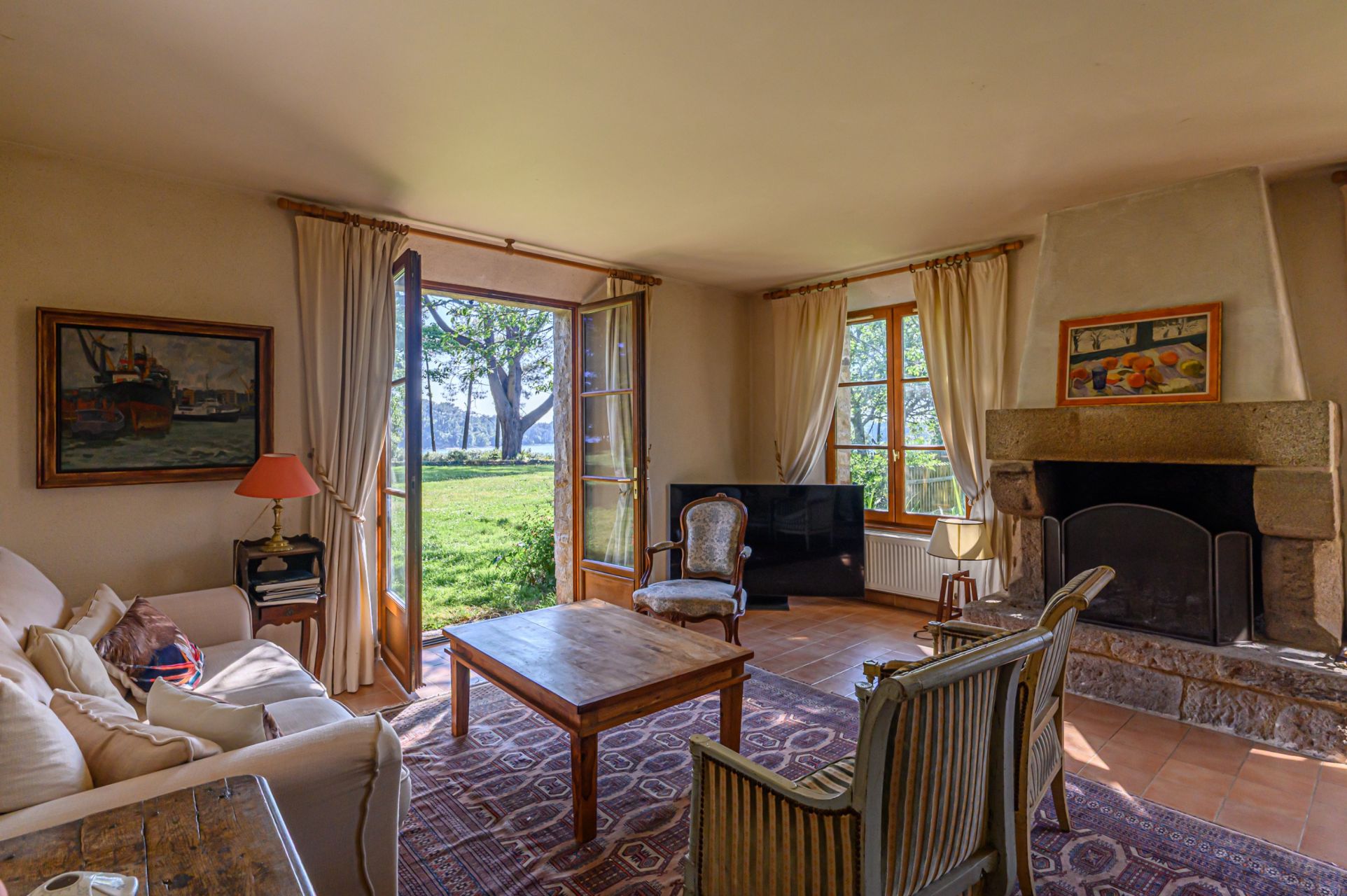 luxury house 7 Rooms for sale on ARRADON (56610)